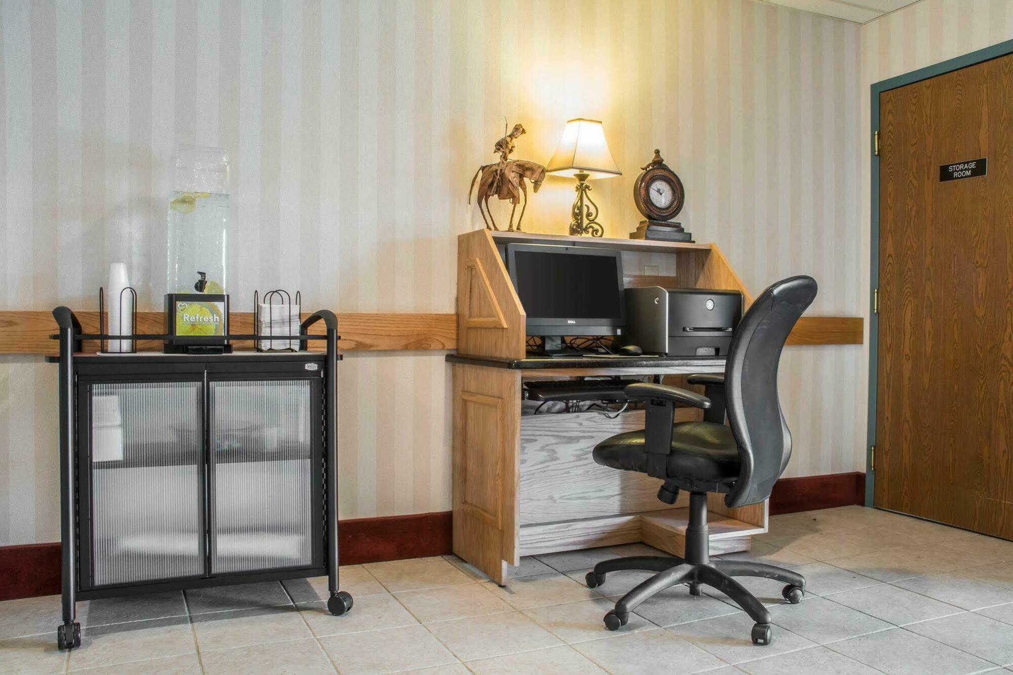 Quality Inn & Suites Mansfield Zewnętrze zdjęcie